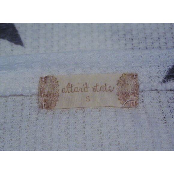 Altar'd State Star Waffle Tunic  Small Top - Picture 5 of 8
